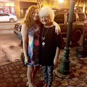 Meet your Posher, Rachael